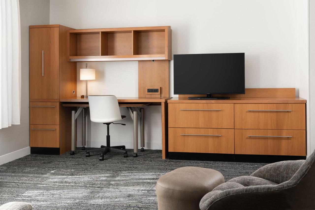 Towneplace Suites By Marriott Sacramento Roseville Bagian luar foto