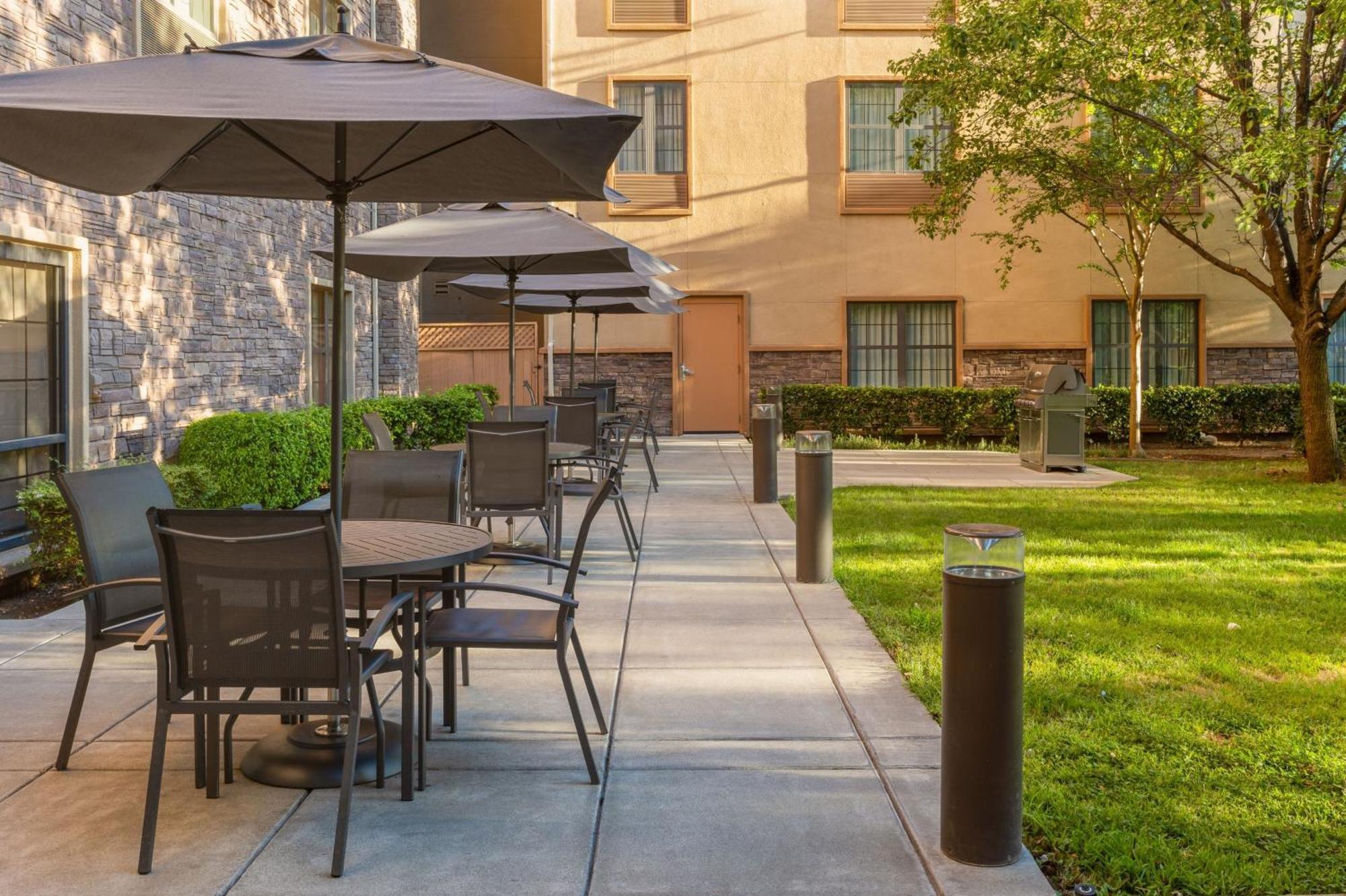 Towneplace Suites By Marriott Sacramento Roseville Bagian luar foto